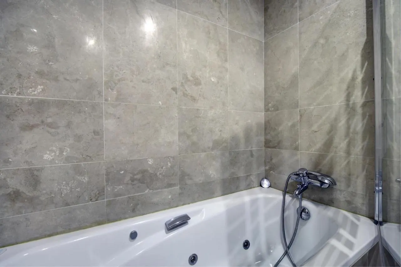 Apartamento 409 Marina Real Puerto De La Duquesa Playa Manilva Apartment