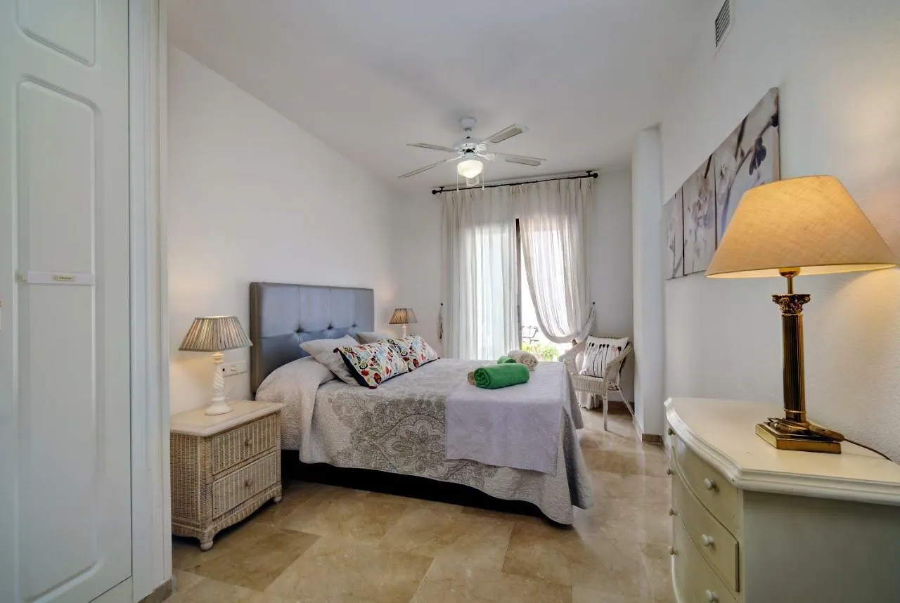 Apartamento 409 Marina Real Puerto De La Duquesa Playa Manilva 0*,  Spain
